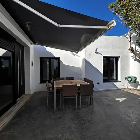 Casa Cala Llarga *